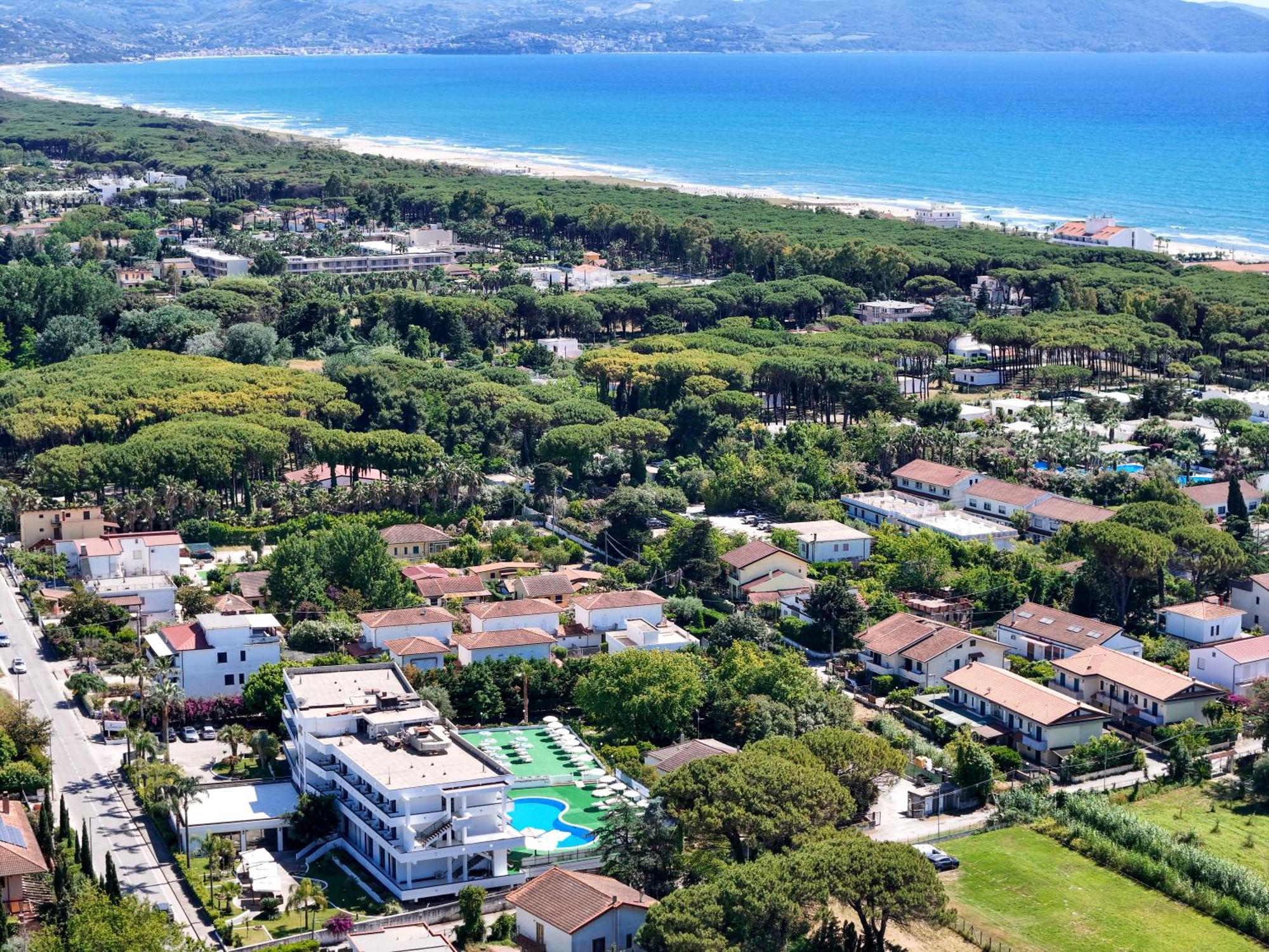 Hotel Club Clorinda Nuova Gestione 2024 Paestum Dış mekan fotoğraf